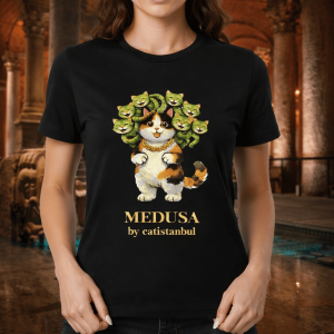 Alternative view of Medusa Tshirt